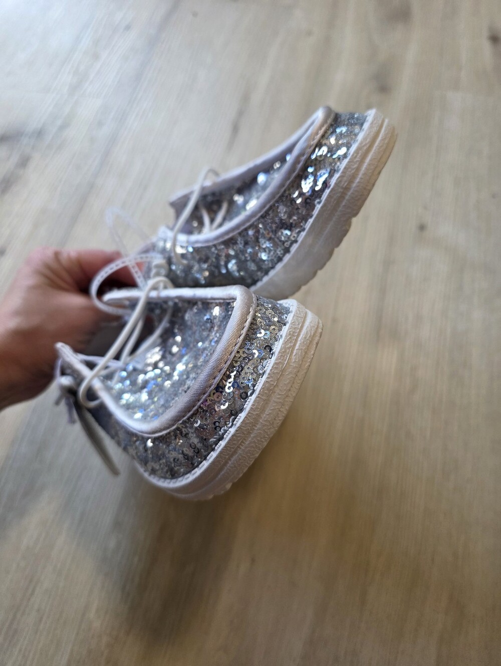 Hey Dude Wendy Silver Sequin Disco Shoes Women's size 6 Disco Shimmer - Picture 5 of 7